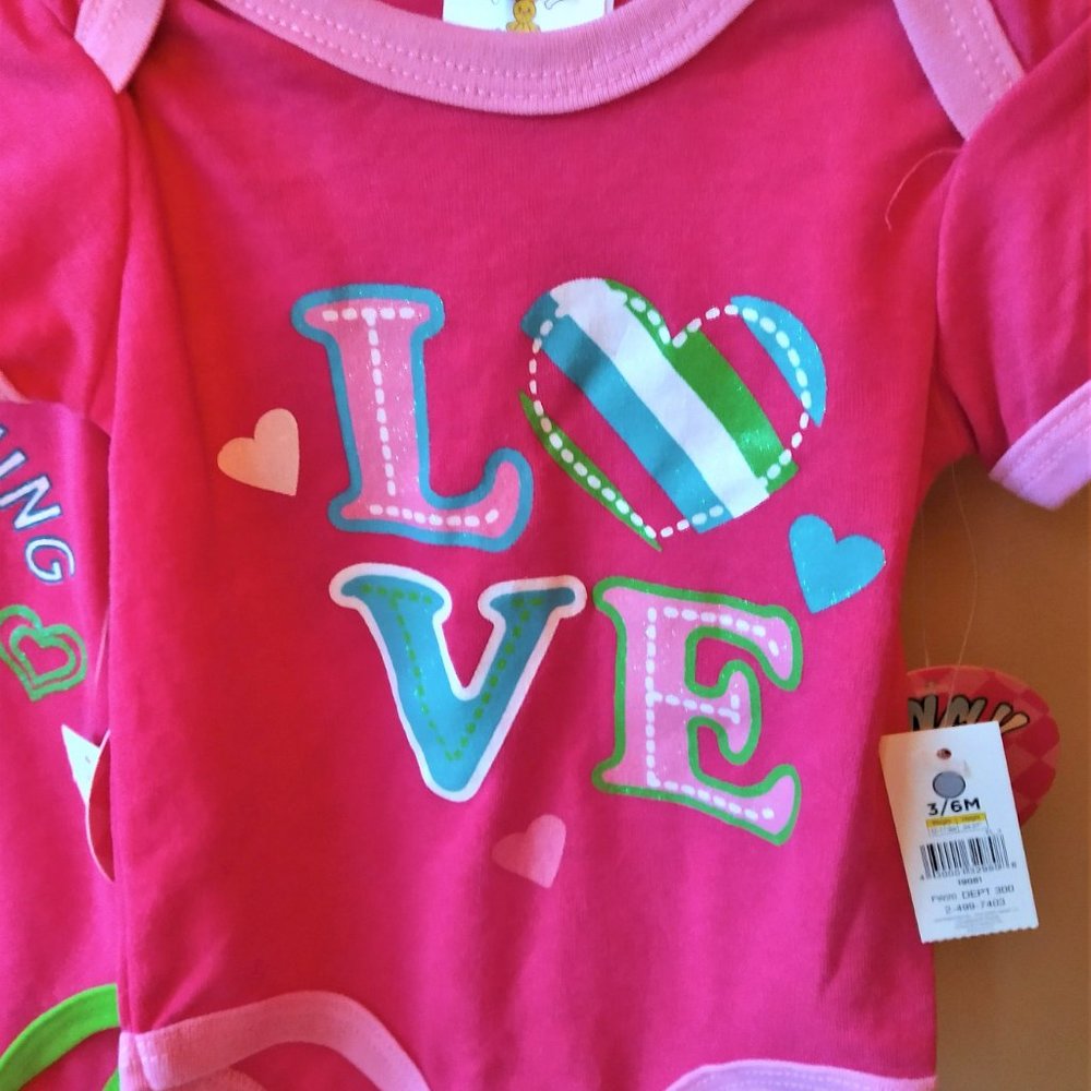Onsie type Baby sz 3-6 m set Wild Thing Love Girl jumpsuit NWT CUTE - Picture 3 of 4